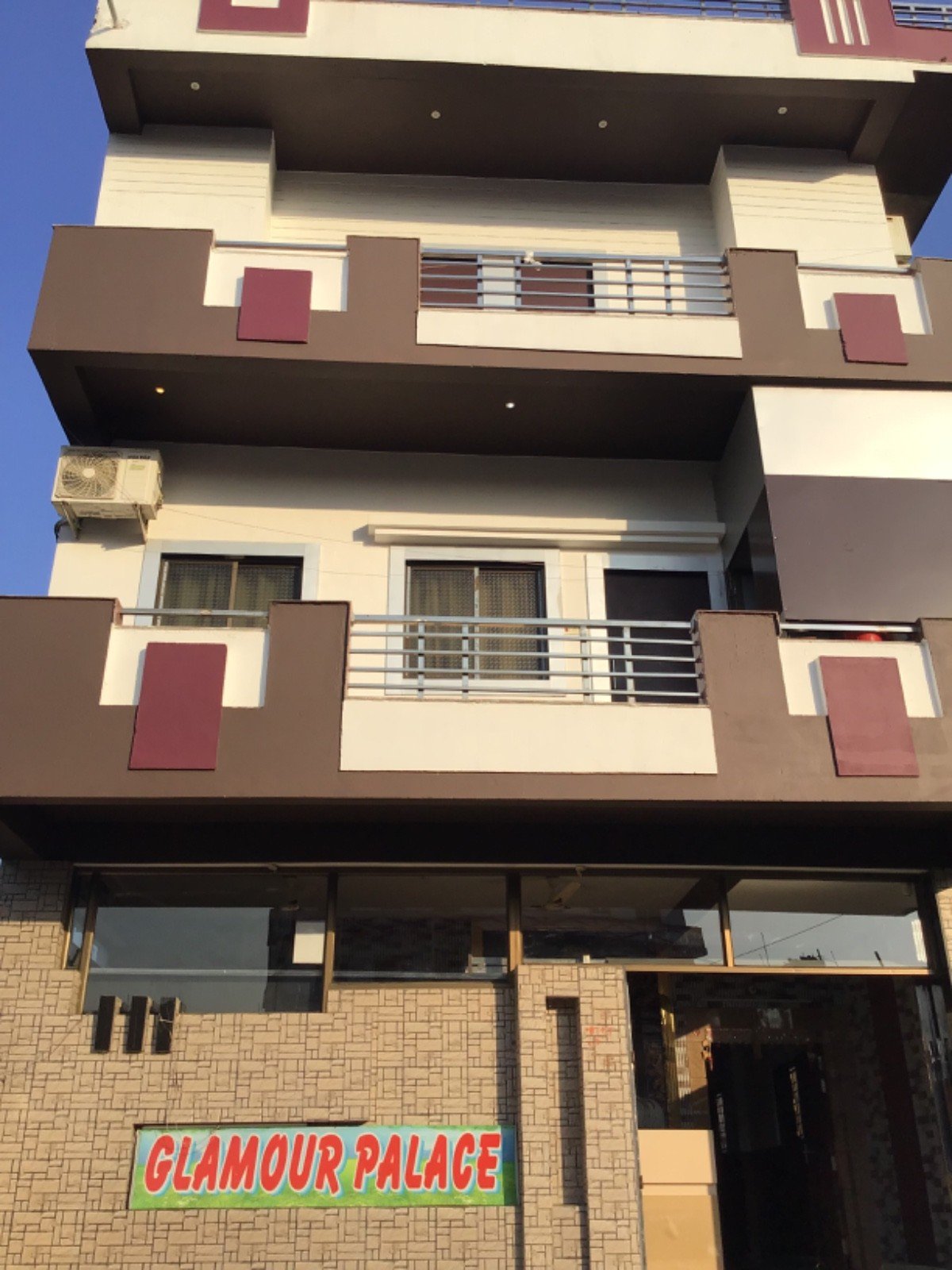 Glamour Palace Guesthouse