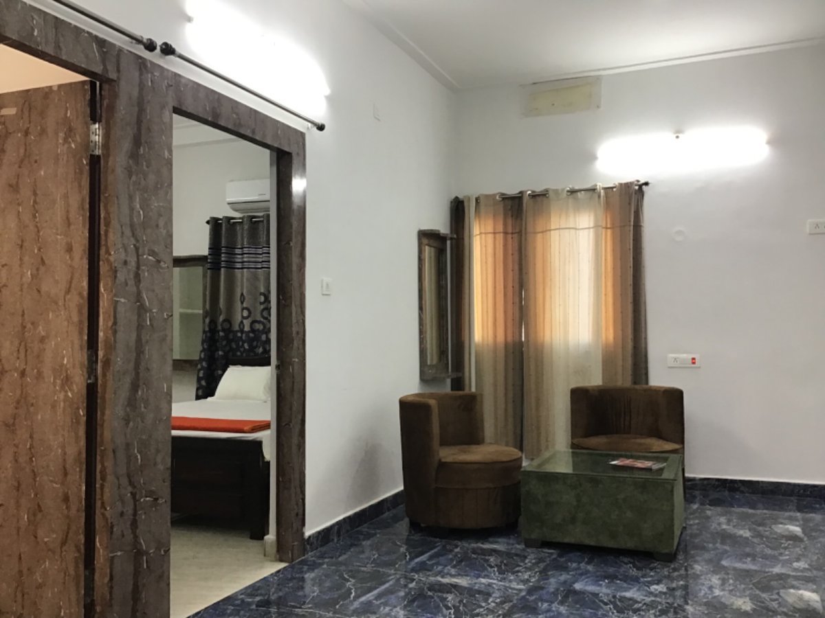 2BHK Suite with Kitchenette